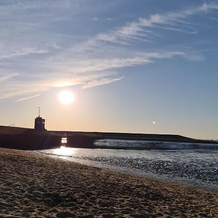 Erdgeschoss Watt'n Mit Garten In Dangast